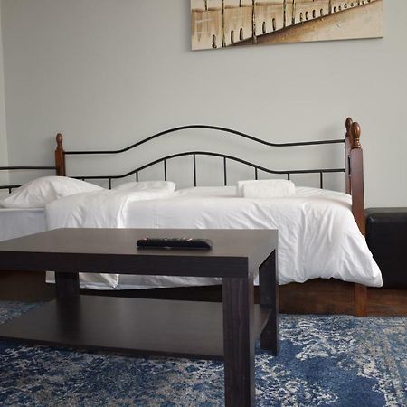 Athenian Modern Apartment Mavili Square Kültér fotó